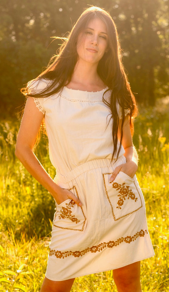 Roci Knee length Embroidered Skirt with Pockets Lobos Del Mar Clothing Roci Knee length Embroidered Skirt with Pockets Lobos Del Mar Clothing
